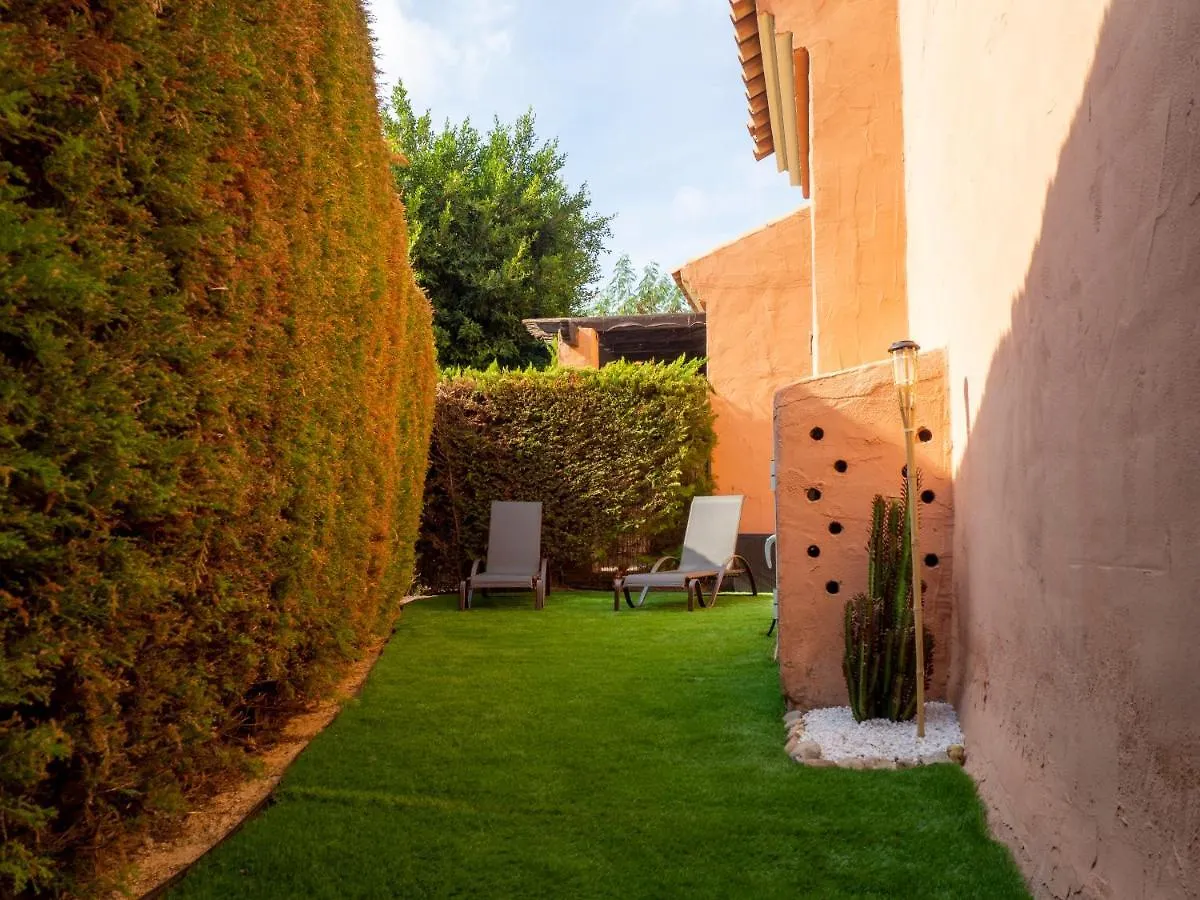 Jardin Privado # Netflix # Playa A 8Min # Wifi # Familia # Apartamento Vera