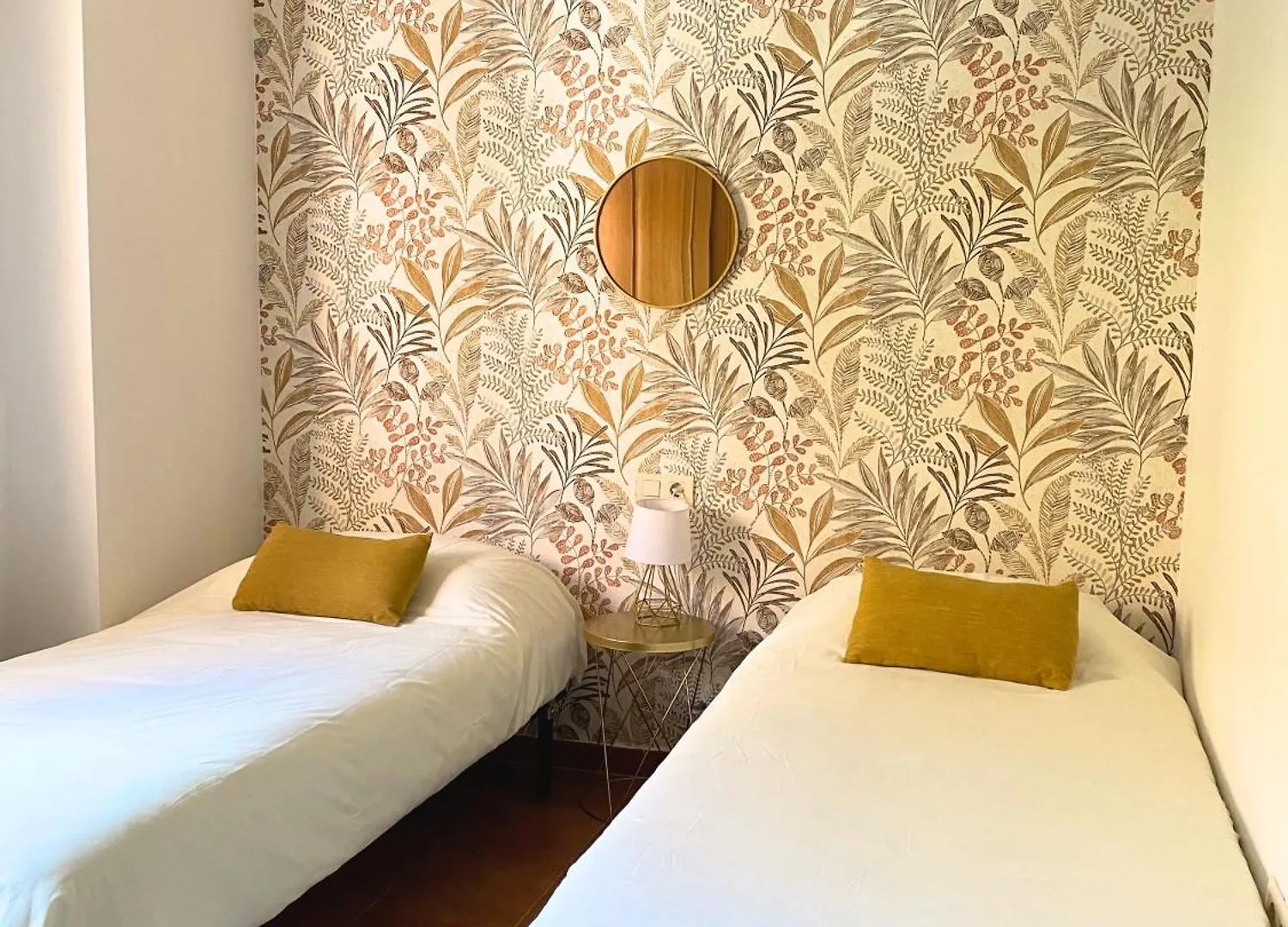 Apartamento Jardin Privado # Netflix # Playa A 8Min # Wifi # Familia # Apartamento Vera