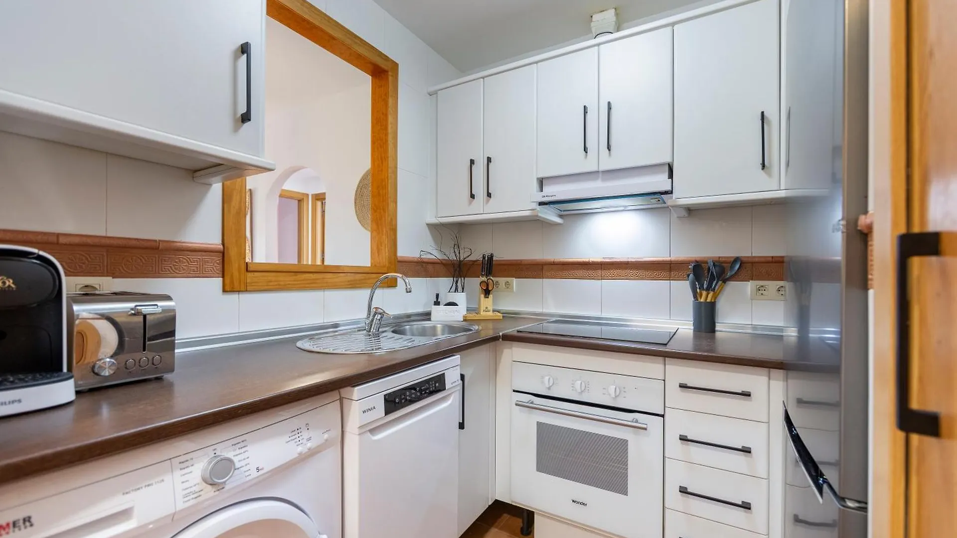 Jardin Privado # Netflix # Playa A 8Min # Wifi # Familia # Apartamento Vera Spain