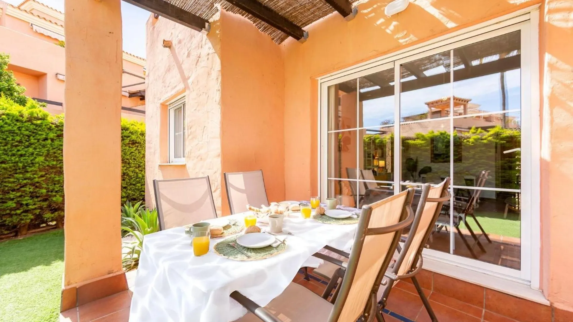 Apartment Jardin Privado # Netflix # Playa A 8Min # Wifi # Familia # Apartamento Vera Spain