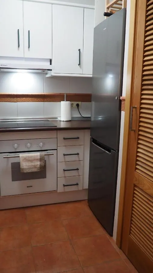 شقة Jardin Privado # Netflix # Playa A 8Min # Wifi # Familia # Apartamento مْبيرا